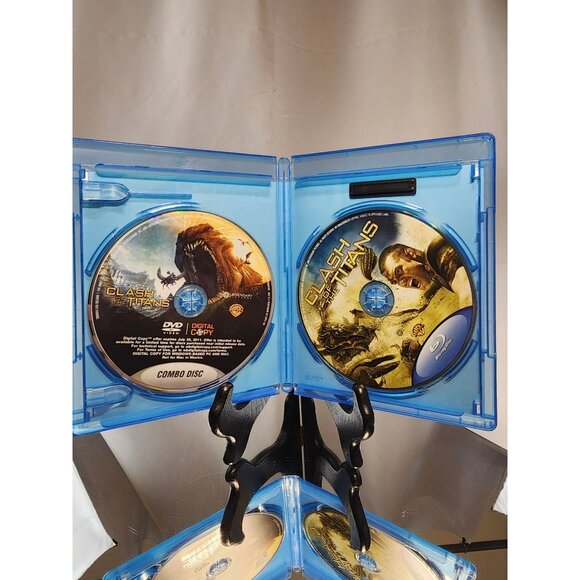 Clash of the Titans (Blu-ray Disc, DVD Combo 2010) Great Condition Used - Picture 3 of 6